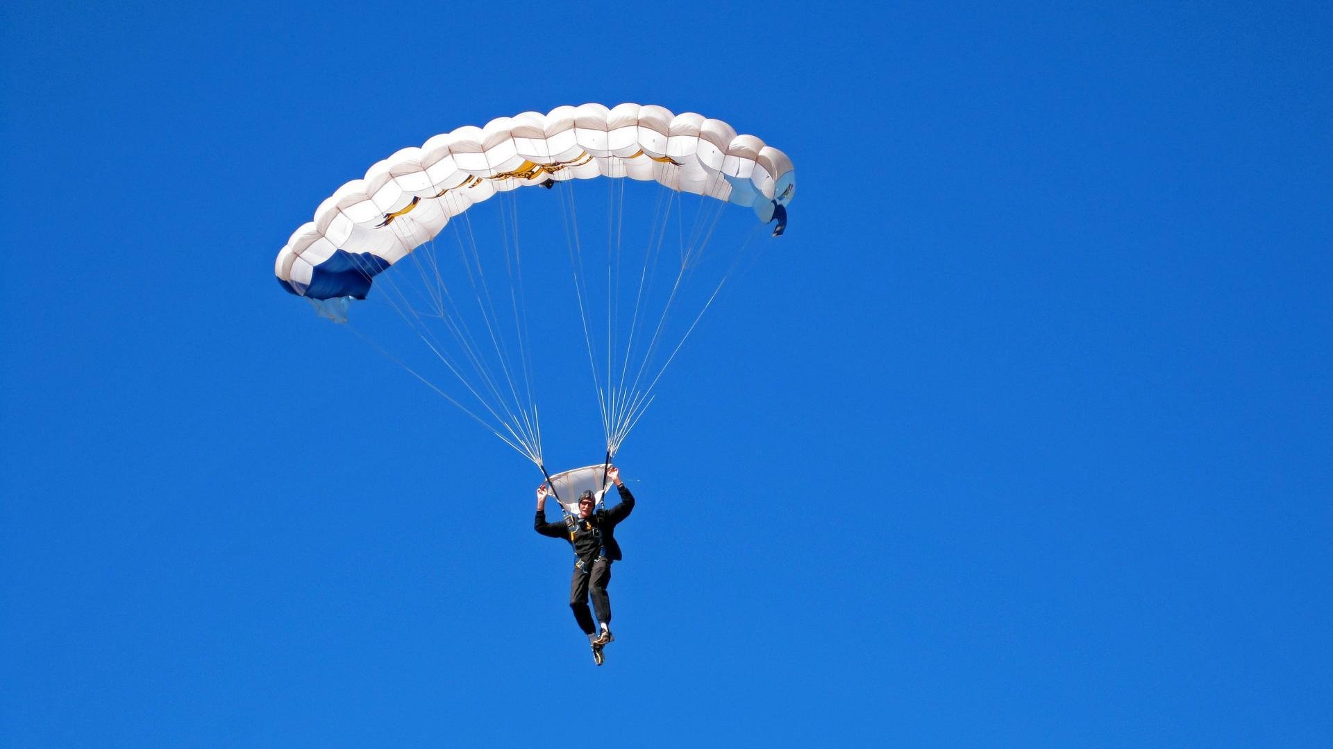 体育新闻中心上线智能体育新闻自动编辑系统，《体育新闻》