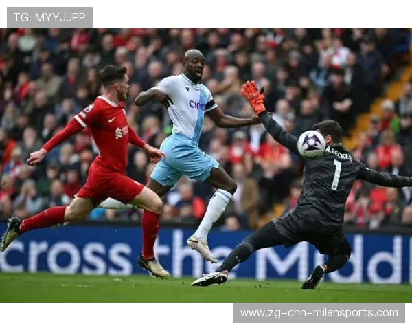 利物浦遭遇连伤潮:欧联杯恐成灾难 利物浦遭遇连伤潮:欧联杯恐成灾难