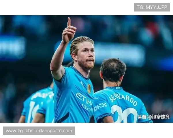 德布劳内插上传中形成绝杀瞬间 德布劳内插上传中形成绝杀瞬间